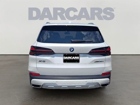Used 2025 BMW X5 xDrive50e w/ Climate Comfort Package image 5