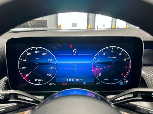 New 2026 Mercedes-Benz GLC 300 4MATIC image 9