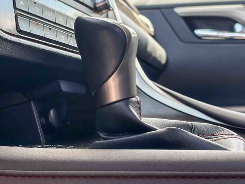 Used 2019 Lexus RX 350L AWD image 22