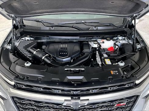 Used 2025 Chevrolet Traverse Z71 AWD/4WD image 12