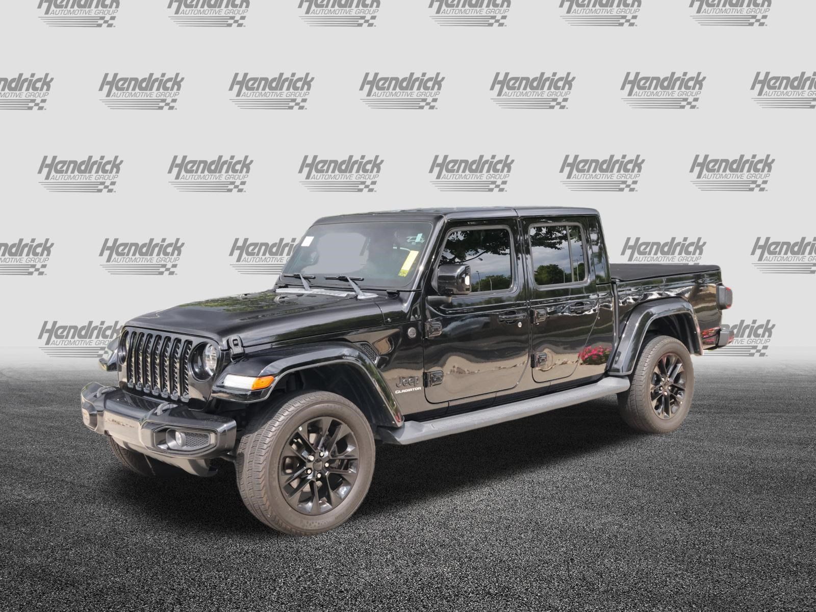 Used 2022 Jeep Gladiator Overland AWD/4WD image 5