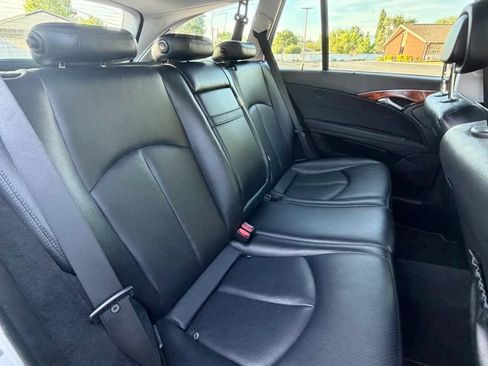 Used 2008 Mercedes-Benz E 350 4MATIC Wagon image 17