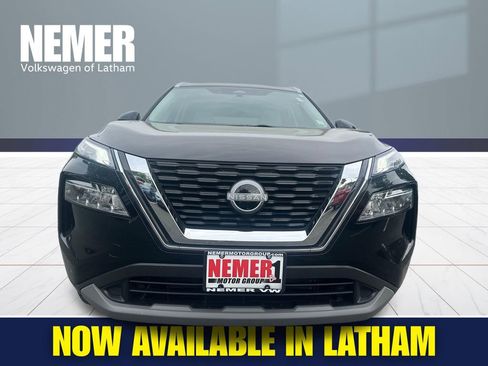 Used 2023 Nissan Rogue SV w/ SV Premium B Package AWD/4WD image 5