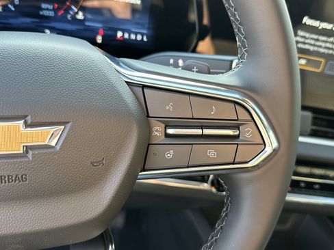 New 2026 Chevrolet Equinox LT w/ Safety and Technology Package image 18