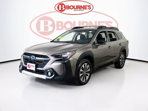 Used 2023 Subaru Outback Limited AWD/4WD image 8