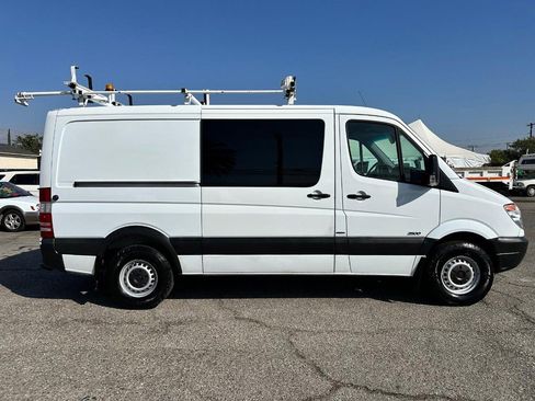 Used 2012 Mercedes-Benz Sprinter 2500 w/ Additional Battery Pkg image 4