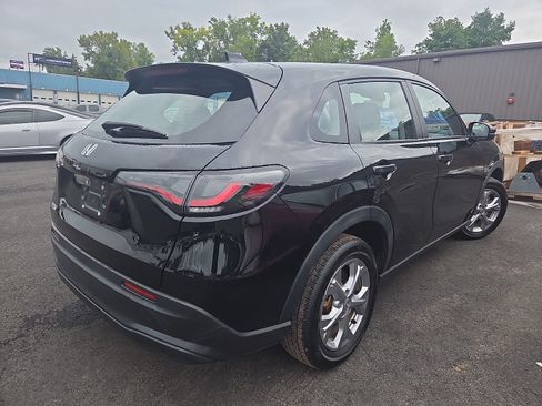Used 2024 Honda HR-V LX image 4