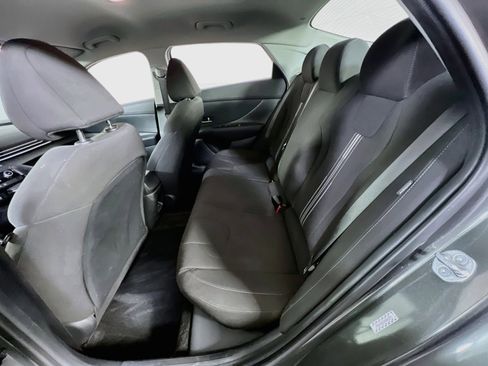 Used 2024 Hyundai Elantra SEL image 23