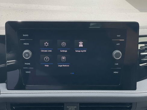 New 2026 Volkswagen Jetta SEL FWD image 13