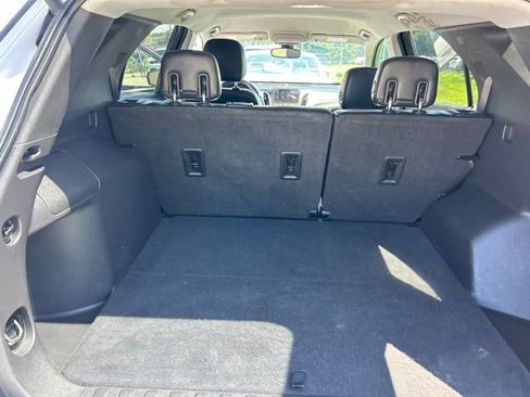 Used 2020 Chevrolet Equinox Premier FWD image 12