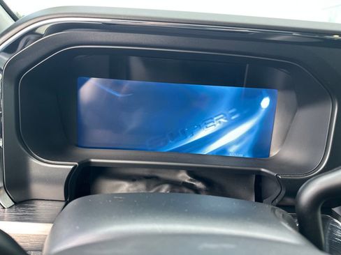 Used 2025 Ford F350 Lariat w/ Camper Package image 15