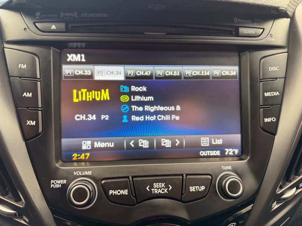 Used 2016 Hyundai Veloster Turbo FWD image 34