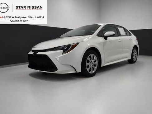 Used 2022 Toyota Corolla LE FWD image 1