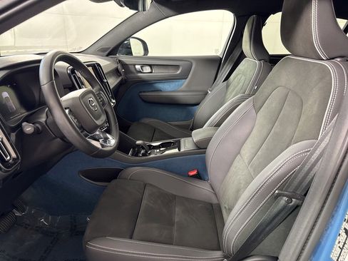 Used 2023 Volvo C40 P8 Recharge Plus AWD/4WD image 14