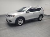 Used 2016 Nissan Rogue SV image 2