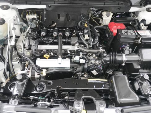 Used 2021 Nissan Kicks S image 23