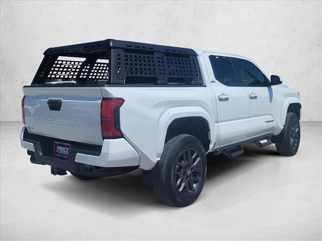 Certified 2025 Toyota Tacoma SR5 AWD/4WD image 5