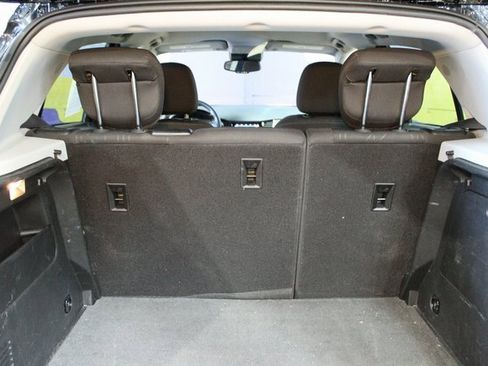 Used 2020 Chevrolet Trax LT image 14