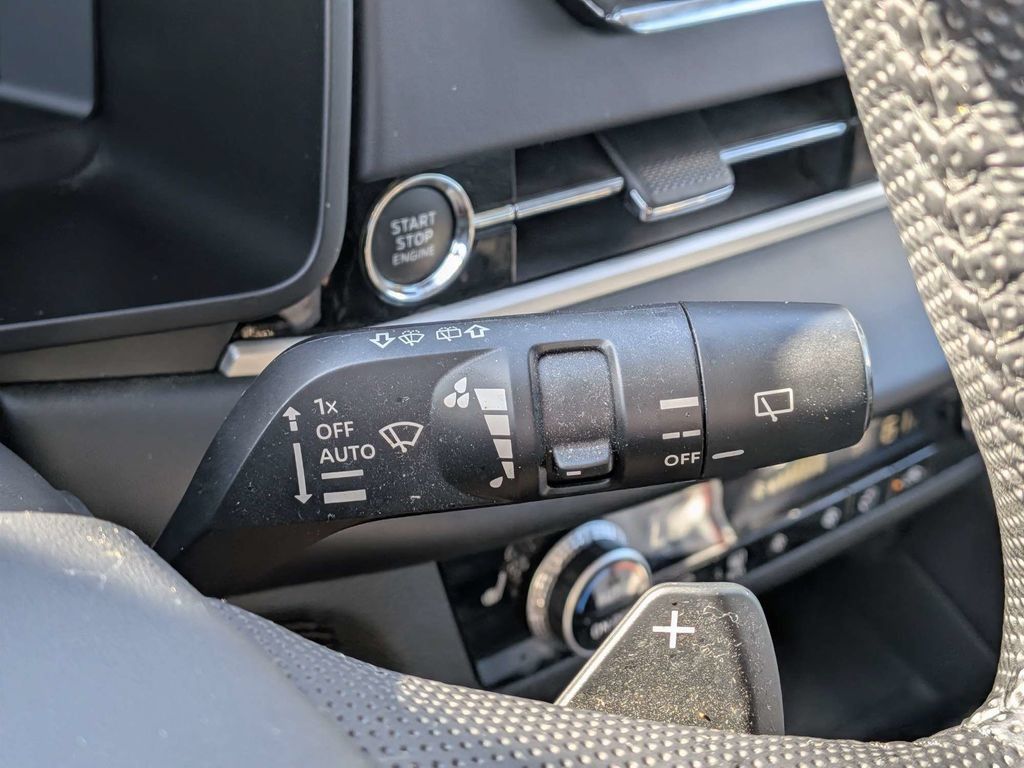 Used 2023 Mitsubishi Outlander SE FWD image 25
