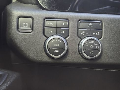 Used 2023 GMC Sierra 1500 Elevation w/ X31 Off-Road Package AWD/4WD image 22
