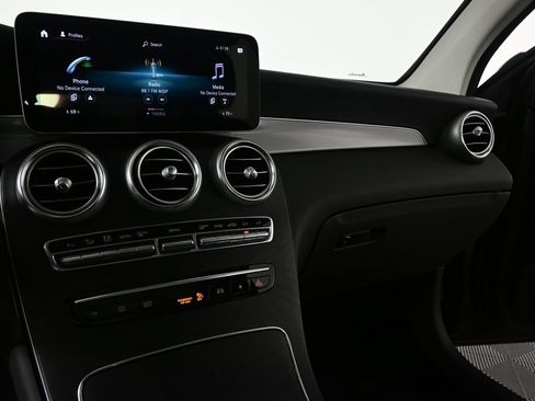 Certified 2022 Mercedes-Benz GLC 300 image 13