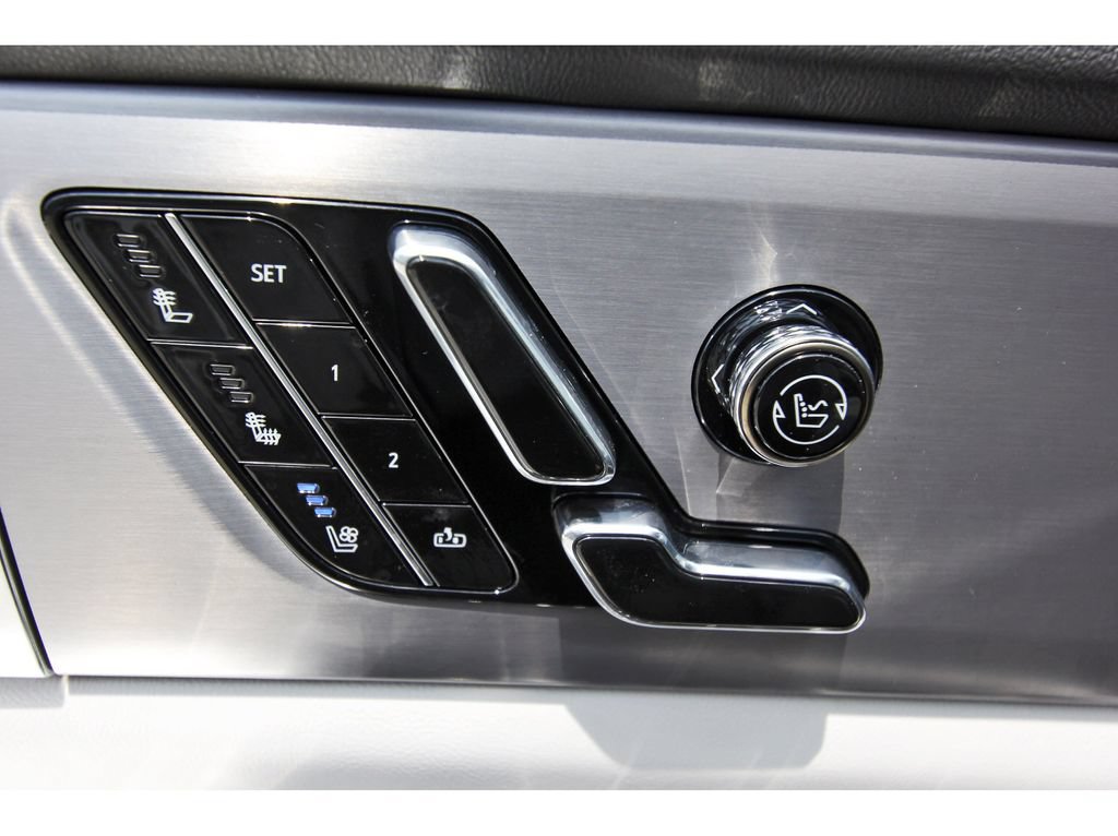 New 2027 Cadillac Vistiq Luxury AWD/4WD image 23