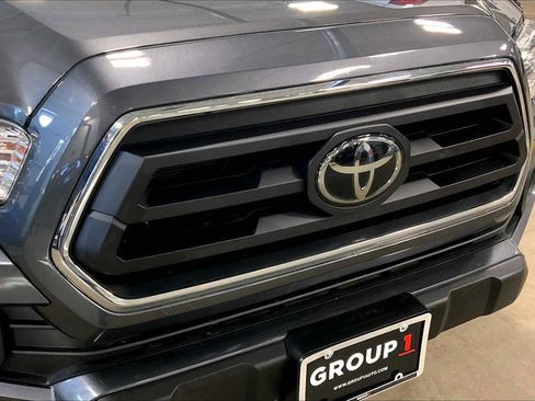 Used 2021 Toyota Tacoma SR5 image 32