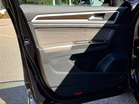 Used 2022 Volkswagen Atlas SE image 9