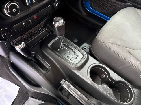 Used 2016 Jeep Wrangler Unlimited Sport w/ Quick Order Package 24S image 24