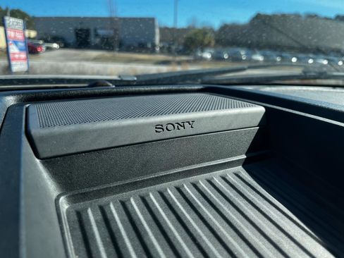 Used 2017 Ford F250 Lariat w/ Lariat Ultimate Package image 39