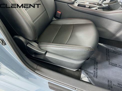 Used 2024 Nissan Sentra SR w/ SR Premium Package image 35