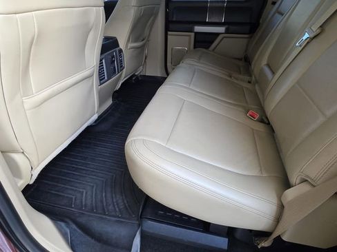 Used 2017 Ford F250 Lariat w/ Tow Technology Bundle image 9