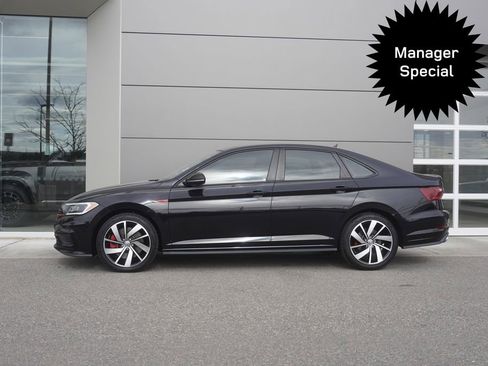 Used 2021 Volkswagen Jetta GLI Autobahn image 8