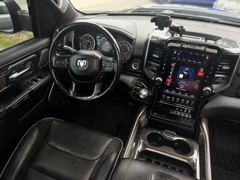Used 2019 RAM 1500 Laramie AWD/4WD image 15