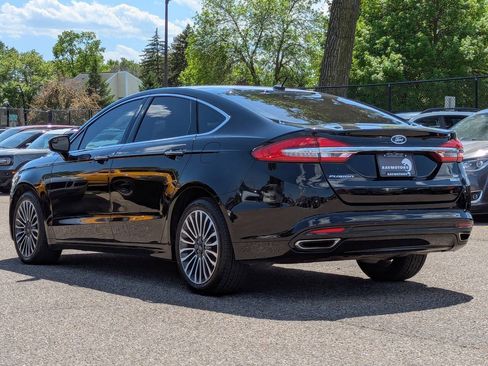 Used 2018 Ford Fusion SE AWD/4WD image 9