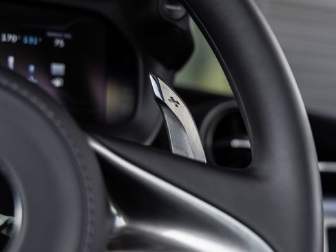 Used 2026 McLaren 750S RWD image 38