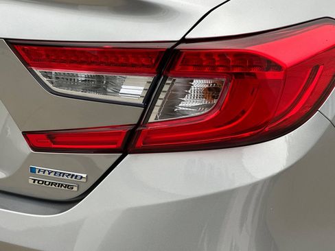 Used 2019 Honda Accord Touring image 32