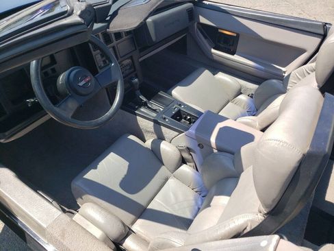 Used 1989 Chevrolet Corvette Convertible image 21