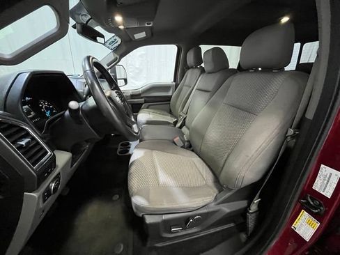 Used 2016 Ford F150 XLT w/ Equipment Group 302A Luxury AWD/4WD image 11