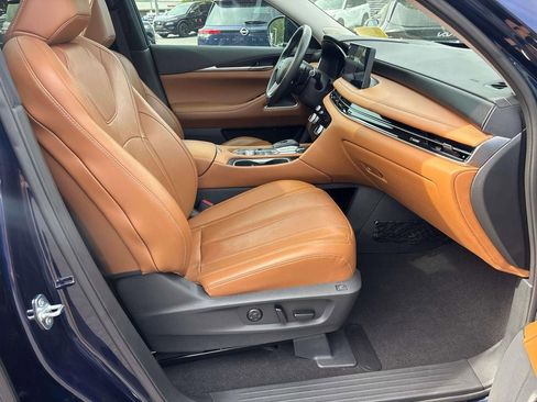 Certified 2023 INFINITI QX60 Sensory w/ Vision Package AWD/4WD image 19