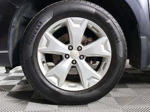 Used 2014 Subaru Forester 2.5i Limited image 10