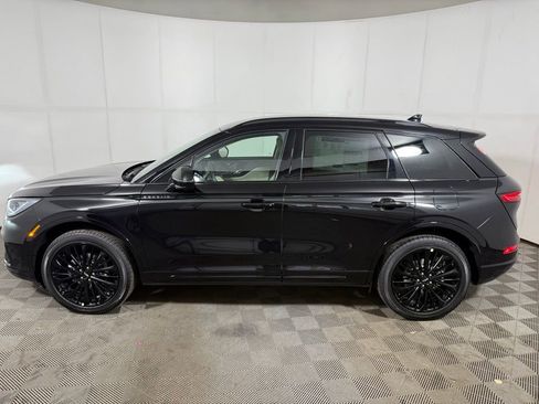 New 2026 Lincoln Corsair Premiere image 2