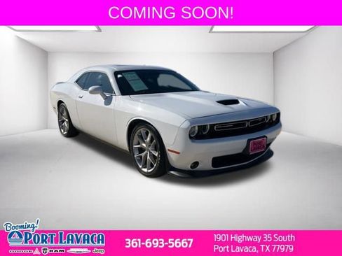 Used 2022 Dodge Challenger GT image 1