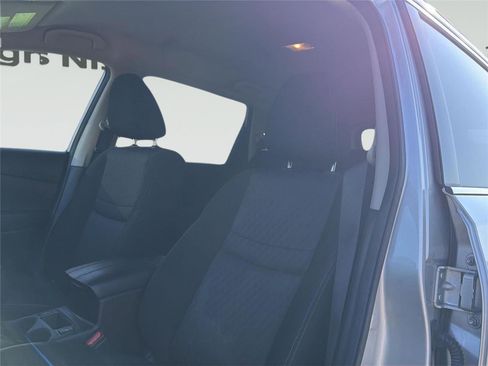 Used 2020 Nissan Rogue S w/ Special Edition Package image 11