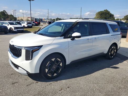 New 2026 Kia Carnival EX image 2