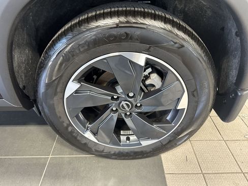 Certified 2026 Nissan Rogue SV w/ Cold Weather Package AWD/4WD image 14