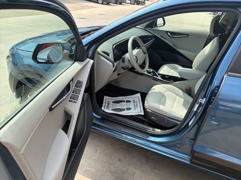 Used 2023 Kia Niro Wind FWD image 10
