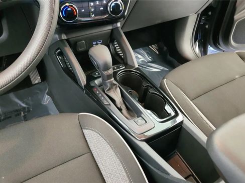 Used 2025 Chevrolet TrailBlazer LT image 33