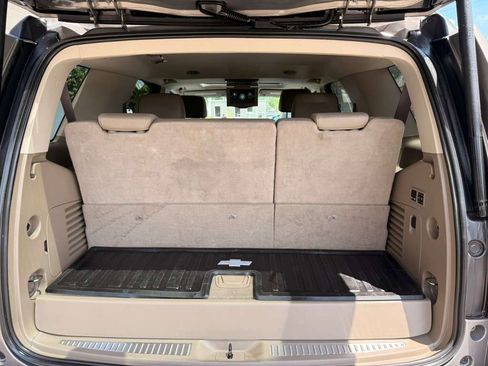 Used 2017 Chevrolet Tahoe Premier AWD/4WD image 27