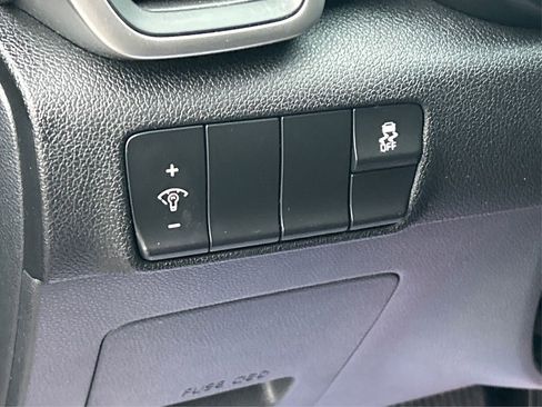 Used 2018 Kia Sportage LX w/ LX Popular Package image 34